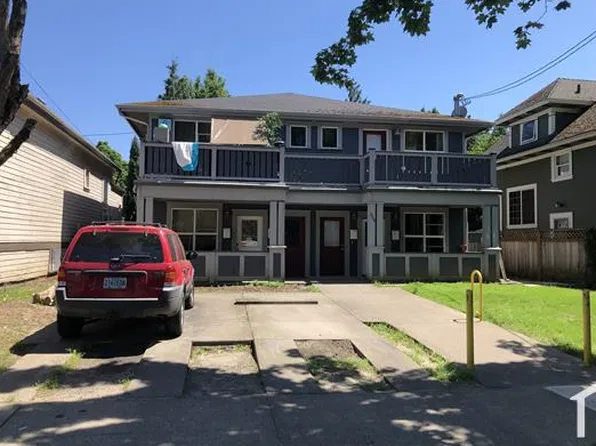 3958 NE Garfield Ave APT 2, Portland, OR 97212