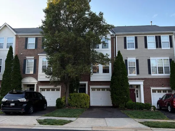 14216 Legend Glen Ct, Gainesville, VA 20155