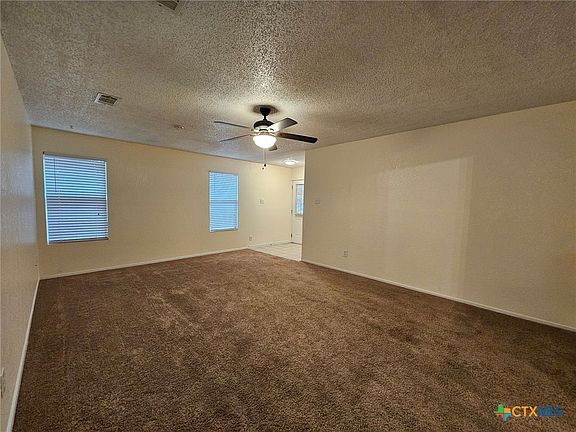 5th image of 2910 Transit Dr