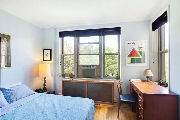 Sold by Nest Seekers International | media 15