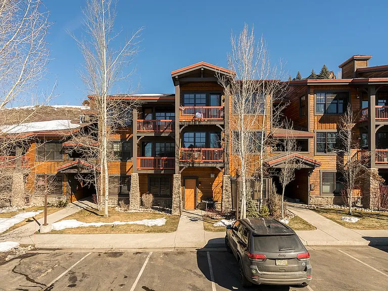 580 Anglers Dr #302 — Photo 7