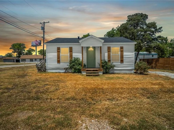 200 E Long St, Elm Mott, TX 76640
