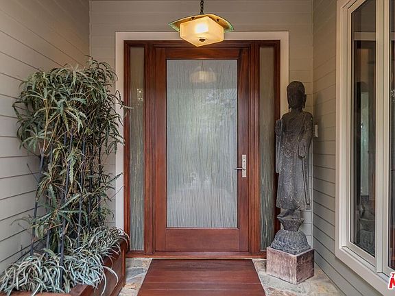 5th image of 23416 Malibu Colony Rd