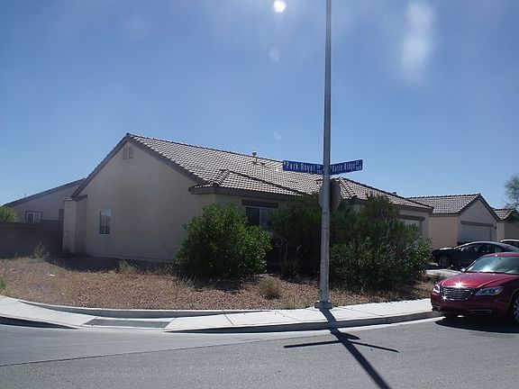 3rd image of 507 Park Royal Dr