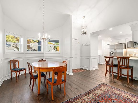 5th image of 150 North Rd Unit 43