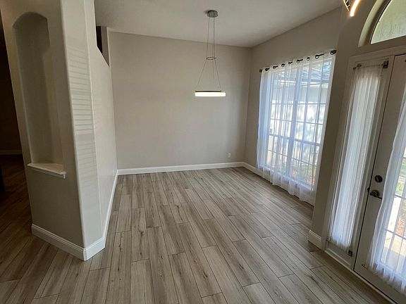 3rd image of 12784 Chets Creek Dr N