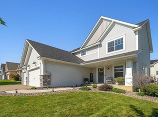 19732 Holdingford Way, Lakeville, MN 55044