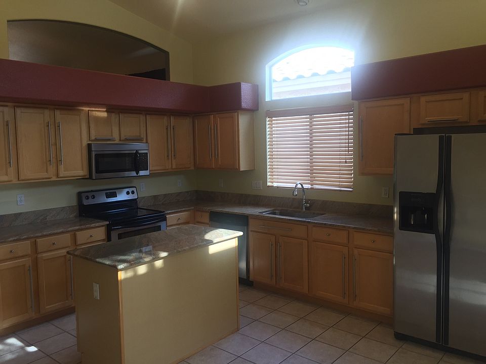 spacious kitchen