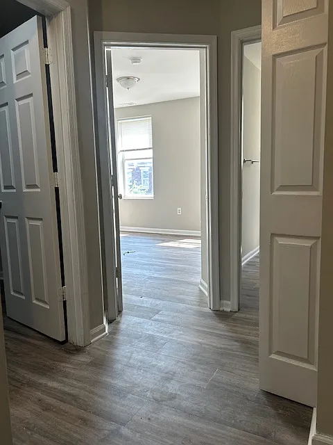 3 bed, 1.5 bath, 646 sqft, $1,650 — Photo 4