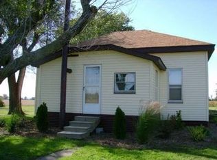 113 Rr 1, Brownstown, IL 62418