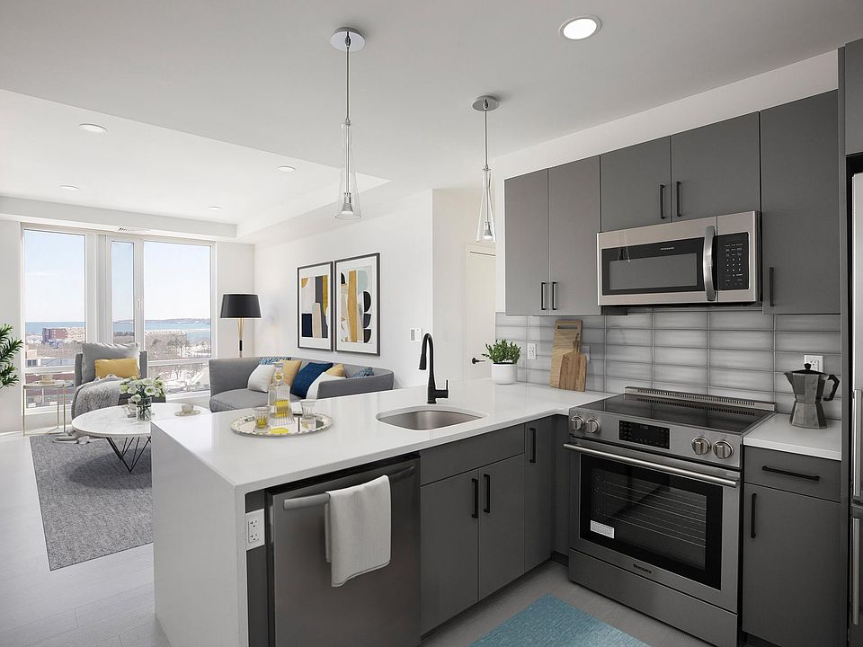 1st image of 18 Munroe St #215