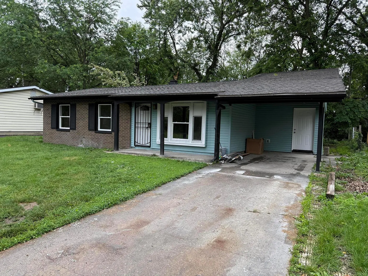 4475 Ellery Dr photo 1