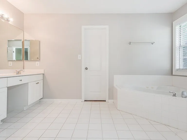 21 Arbor Cove Dr — Photo 12