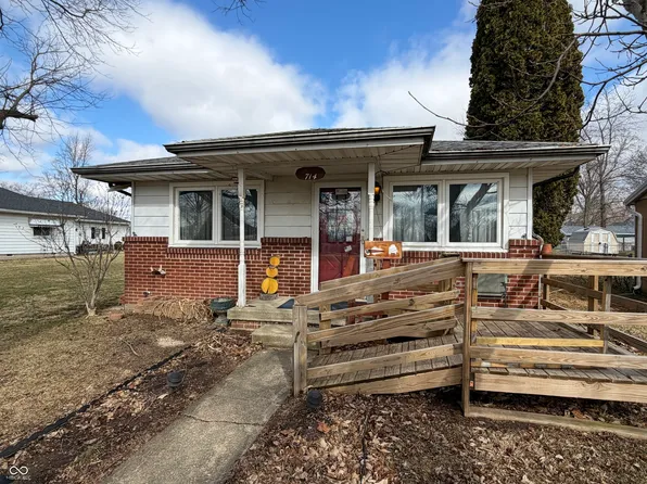 714 Labelle St, Shelbyville, IN 46176
