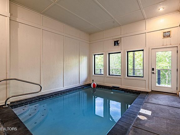 3rd image of 1259 Reedmont Way