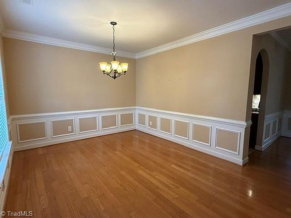 3rd image of 6168 Sunny Brook Dr