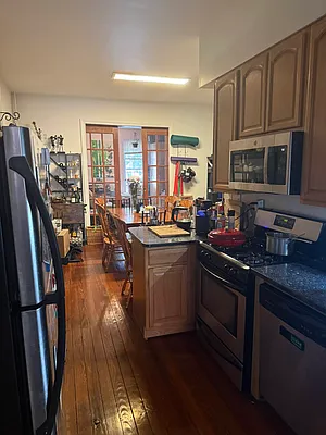 Rented by Sur Management LLC | media 17