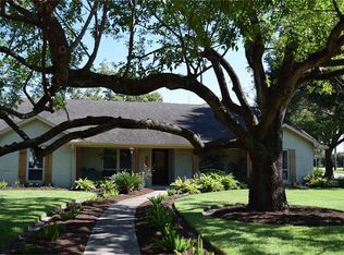 15302 Jersey Dr, Jersey Village, TX 77040