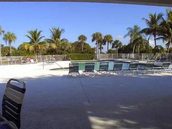 8073 SE Paurotis Lane, Hobe Sound, FL 33455
