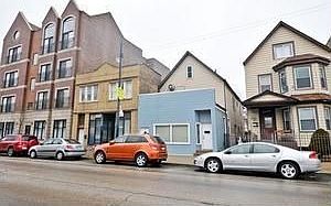2nd image of 3809 N Kedzie Ave