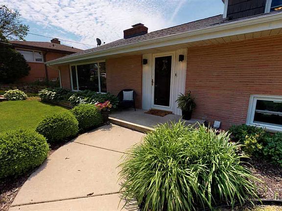 2nd image of 4617 Red Bluff Dr
