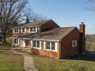 217 Ridgelea Dr, Williamstown, KY 41097