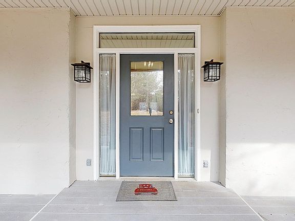 4th image of 237 N Quail Ln