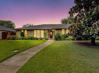 7447 La Bolsa Dr, Dallas, TX 75248