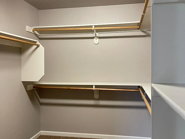 282 Laurine St NE — Photo 13