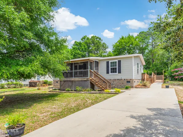 3344 Marina Drive SE, Bolivia, NC 28422