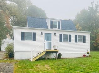 58 Rosedale Rd, Carmel, NY 10512