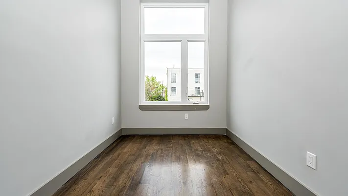 Rented by Nooklyn NYC LLC | media 17