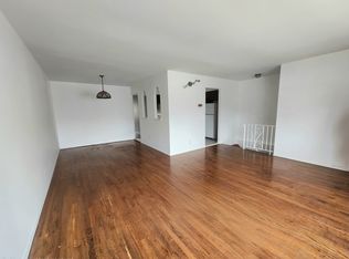 1115 130th St #2, College Pt, NY 11356