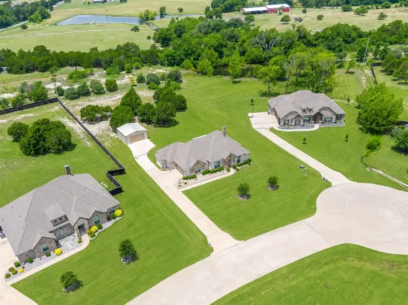 3830 Richard Rd, Midlothian, TX 76065