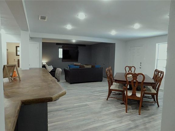 5th image of 12416 Sparrow Ct
