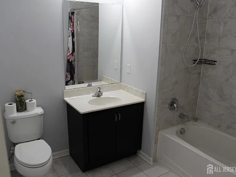 446 Micali Way — Photo 34