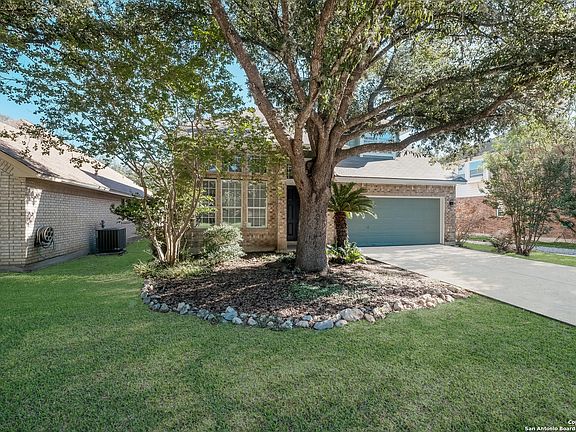 2nd image of 15414 FALL PLACE DR