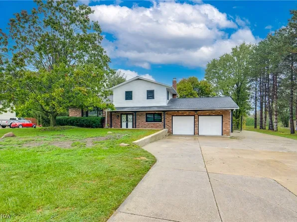 3843 Paradise Rd, Medina, OH 44256