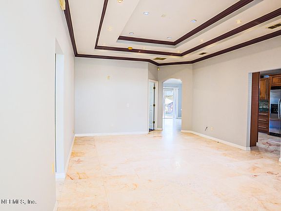 5th image of 8309 S STELLING Drive