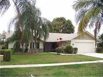 1st image of 16 Cedar Cir