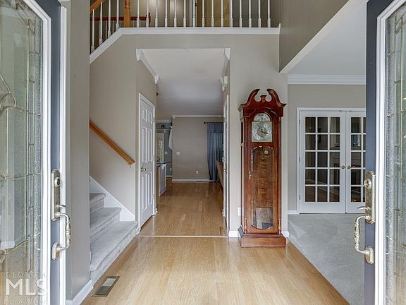 3rd image of 1114 Mount Water Ln