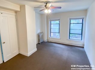 3136 N Cambridge Ave #1A, Chicago, IL 60657