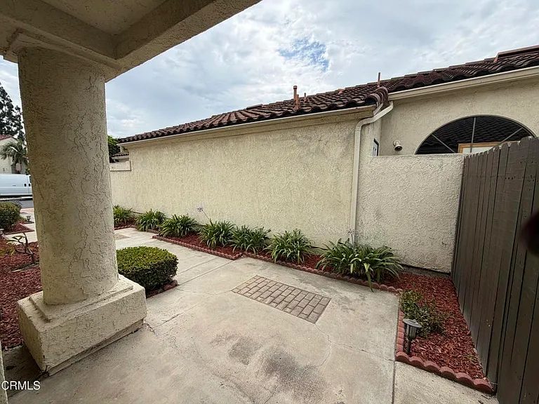 1383 N Mariner Way — Photo 4