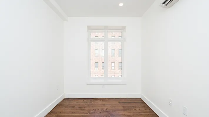Rented by Nooklyn NYC LLC | media 6