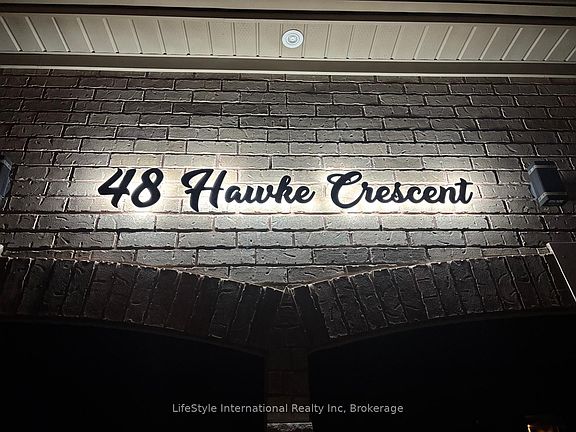 2nd image of 48 Hawke Cres