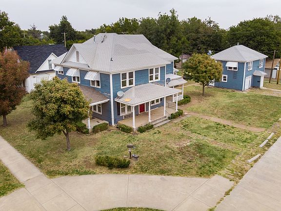 2nd image of 130 S Randlett St