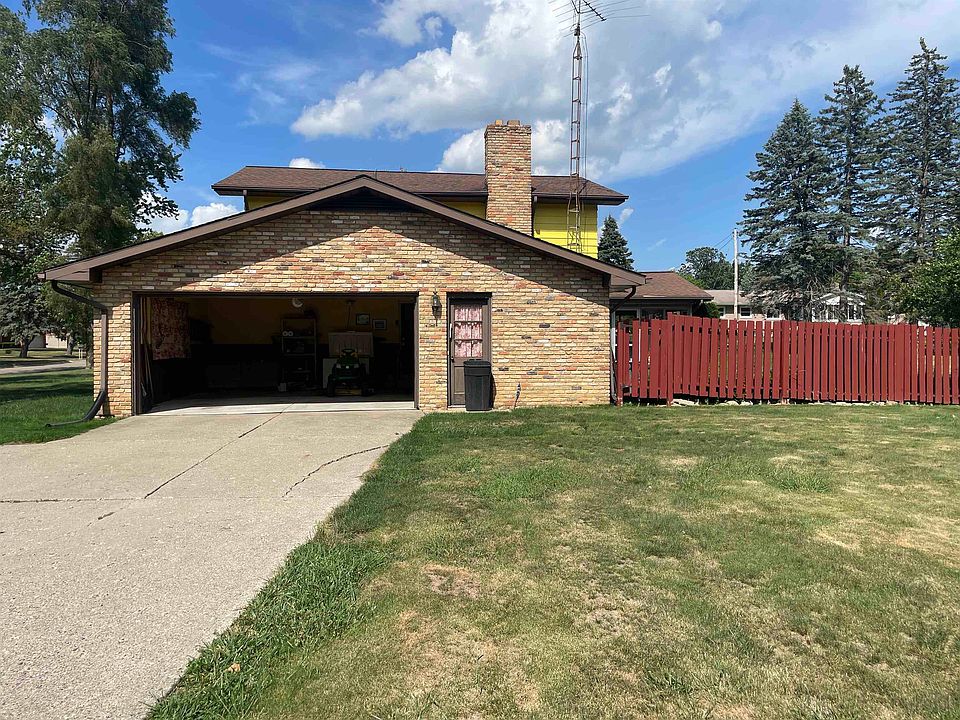 2nd image of 1368 Wagon Wheel Ln