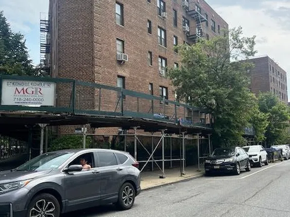 83-75 Woodhaven Blvd #4N, Woodhaven, NY 11421