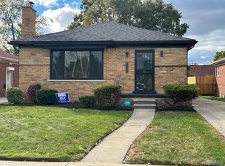 19999 Lesure St, Detroit, MI 48235