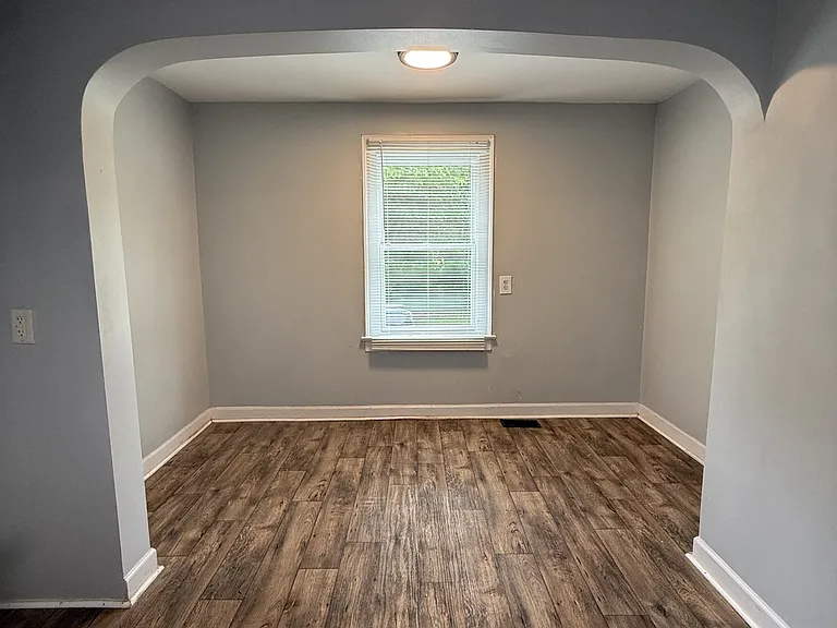 3502 Brouse Ave — Photo 5